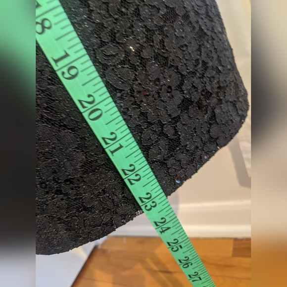 Black lace dress size Small - Picture 8 of 11